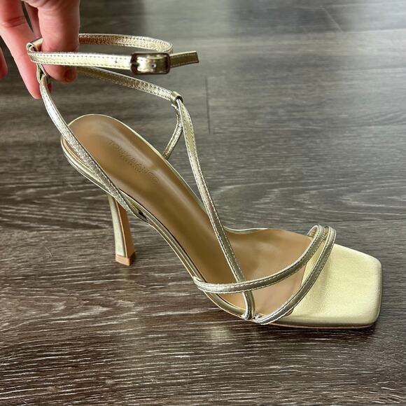 NWT Tony Bianco Gold Nappa Metallic Strappy Heels Size 7.5 Stiletto Sandals NWOB - Picture 2 of 16